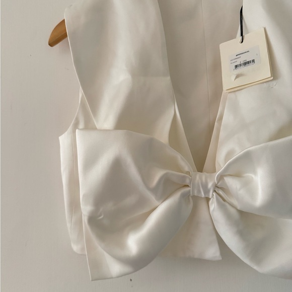 Sandro White Sleeveless Blouse with Bow Detail - Picture 6 of 11